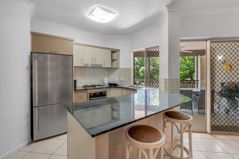 Photo - 206/12-21 Gregory Street, Westcourt QLD 4870 - Image 4