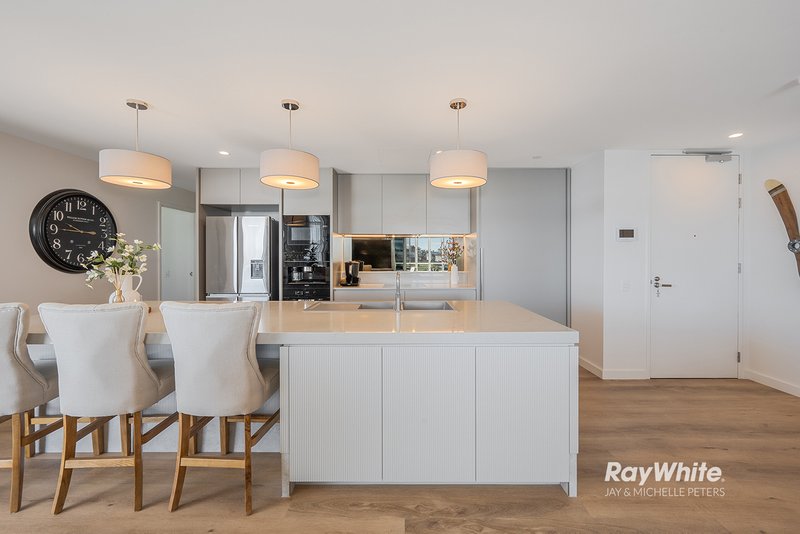 Photo - 206/15 Aqua Street, Newport QLD 4020 - Image 5