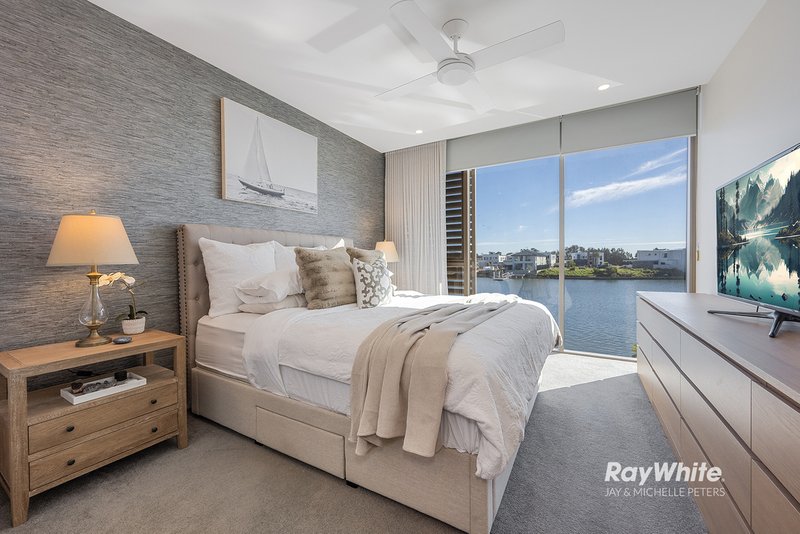Photo - 206/15 Aqua Street, Newport QLD 4020 - Image 10