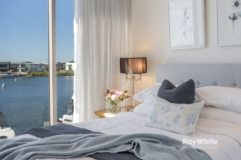 Photo - 206/15 Aqua Street, Newport QLD 4020 - Image 18