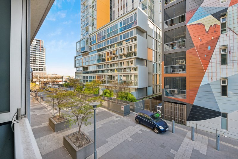 Photo - 206/185 Morphett Street, Adelaide SA 5000 - Image 7