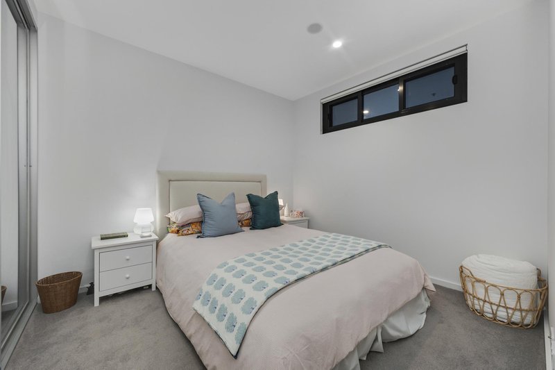 Photo - 206/2 Terry Connolly Street, Coombs ACT 2611 - Image 4