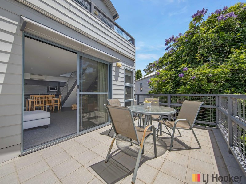 Photo - 206/202-208 Beach Road, Batehaven NSW 2536 - Image 2
