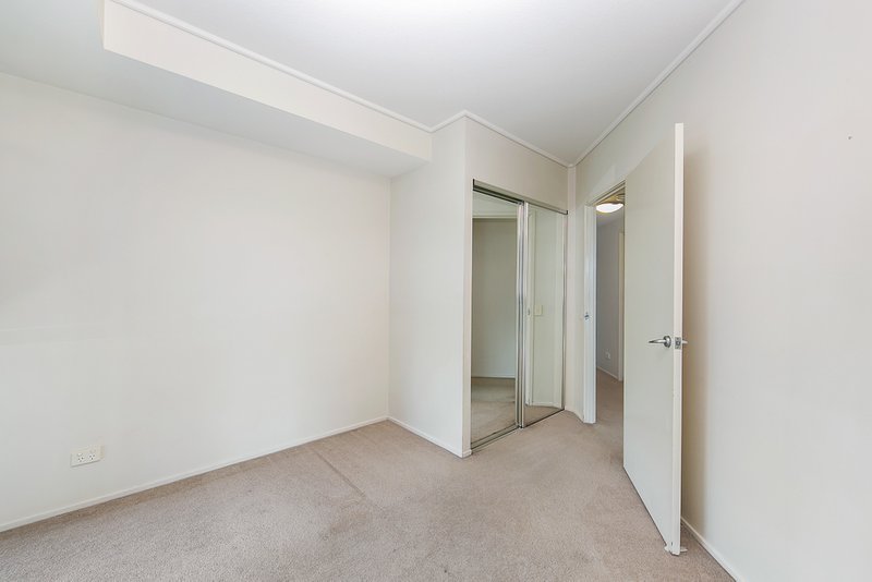 Photo - 206/26 Felix Street, Brisbane City QLD 4000 - Image 6