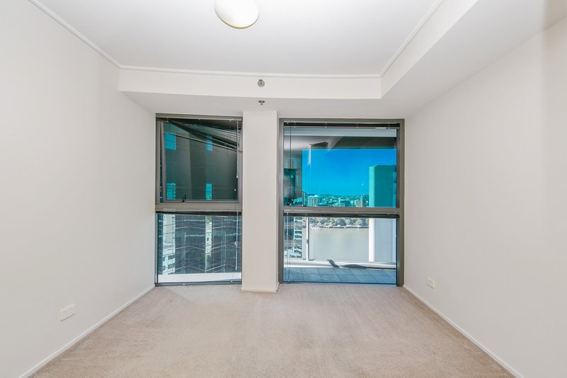 Photo - 206/26 Felix Street, Brisbane City QLD 4000 - Image 8