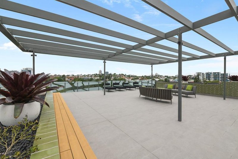 Photo - 206/27 Russell Street, South Brisbane QLD 4101 - Image 14