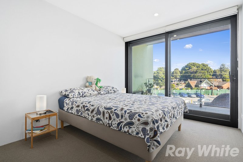 Photo - 206/278 Charman Road, Cheltenham VIC 3192 - Image 6