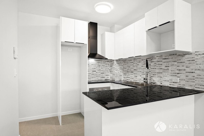 Photo - 206/29-33 Lauder Street , Mount Gravatt East QLD 4122 - Image 2