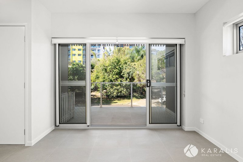 Photo - 206/29-33 Lauder Street , Mount Gravatt East QLD 4122 - Image 7