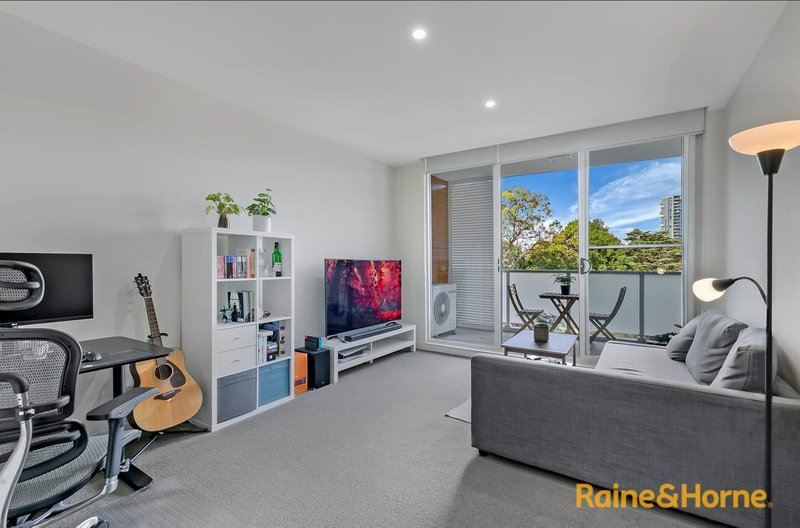 Photo - 206/2B Hazelwood Place, Epping NSW 2121 - Image 3