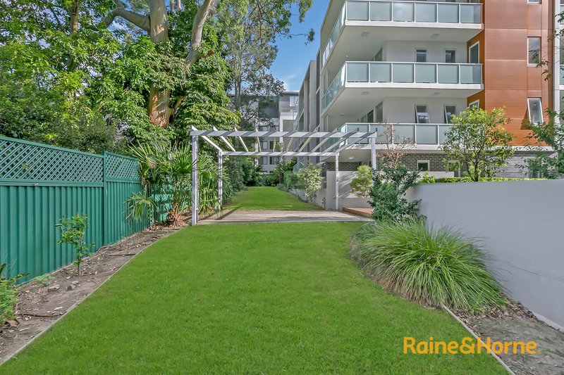 Photo - 206/2B Hazlewood Place, Epping NSW 2121 - Image 8