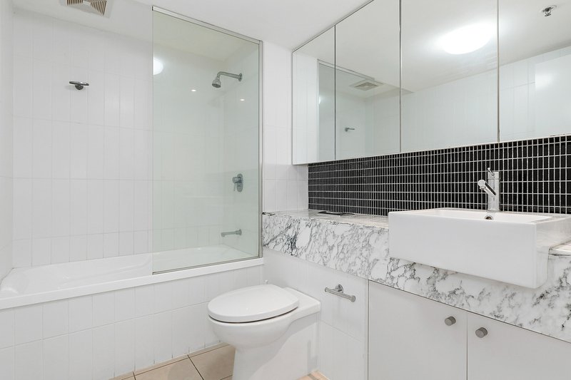 Photo - 2064/18-20 Stuart Street, Tweed Heads NSW 2485 - Image 7