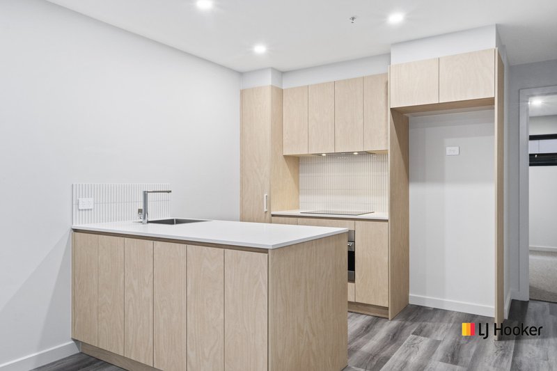 Photo - 206/42 Mort Street, Braddon ACT 2612 - Image 1