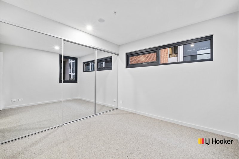 Photo - 206/42 Mort Street, Braddon ACT 2612 - Image 6