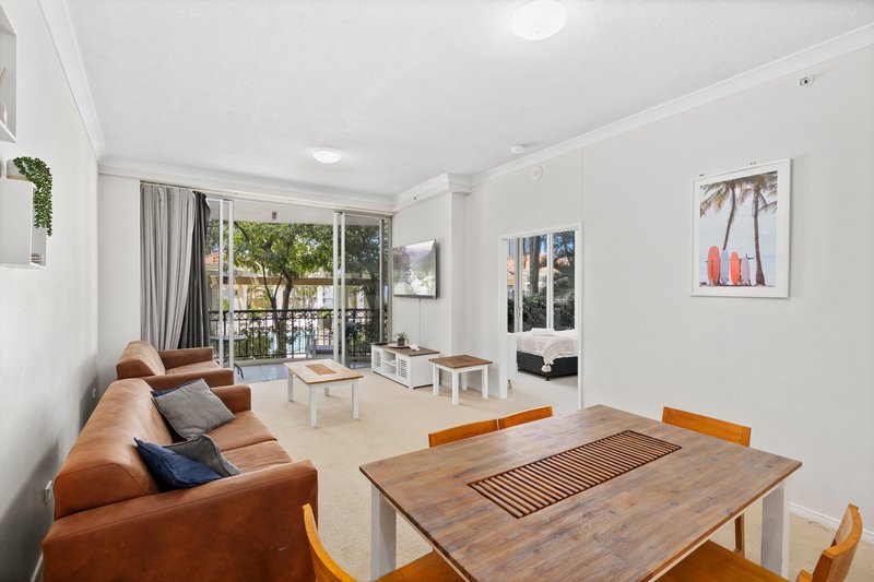 Photo - 2065/23 Ferny Avenue, Surfers Paradise QLD 4217 - Image 3