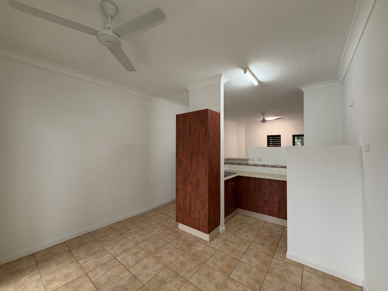 Photo - 206/53 Mccormack Street, Manunda QLD 4870 - Image 2