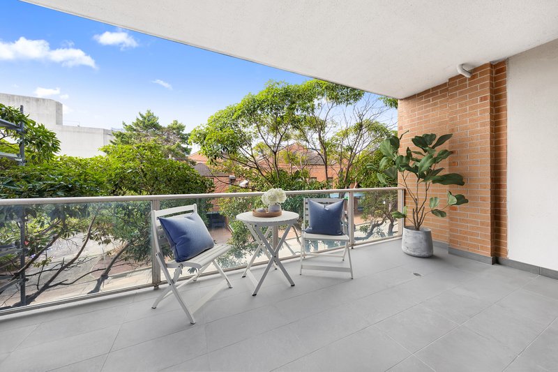 Photo - 206/58 Neridah Street, Chatswood NSW 2067 - Image 2