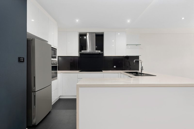 Photo - 206/58 Neridah Street, Chatswood NSW 2067 - Image 3