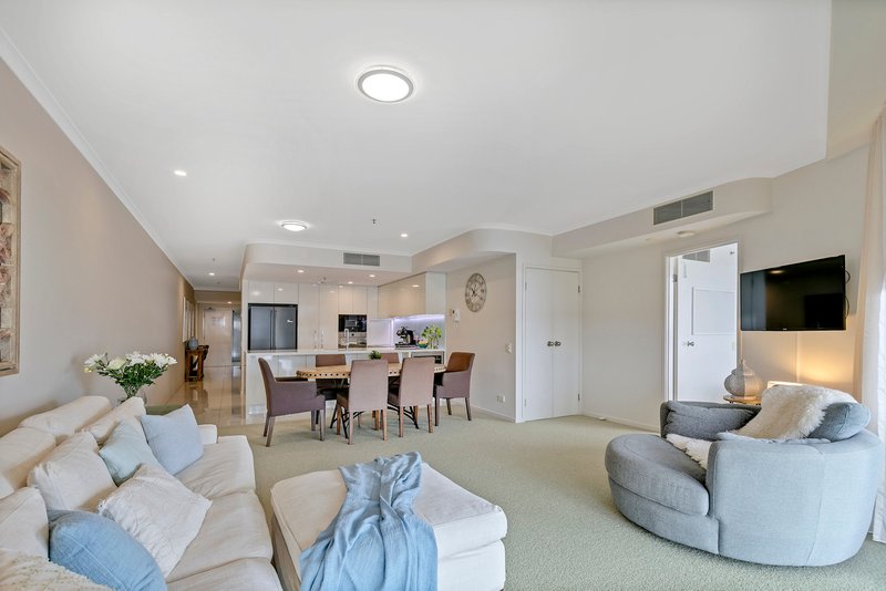 Photo - 206/6 Wharf Street, Maroochydore QLD 4558 - Image 5