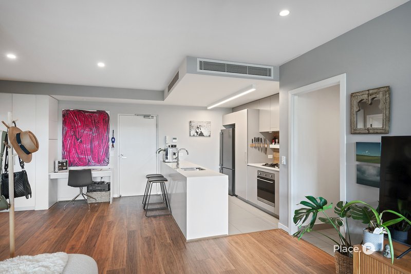 Photo - 206/8 Donkin Street, West End QLD 4101 - Image 10