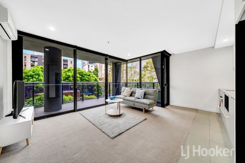 206/815 Bourke Street, Docklands VIC 3008