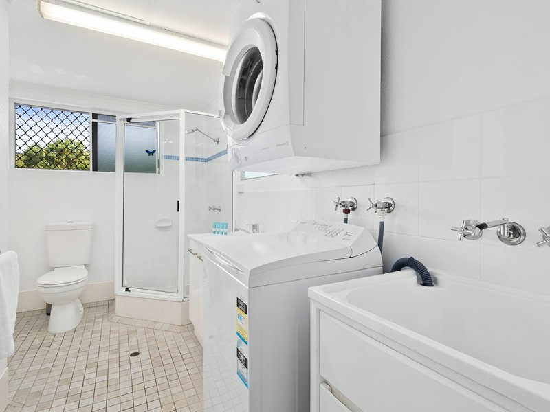 Photo - 20/69-73 Arlington Esplanade, Clifton Beach QLD 4879 - Image 11