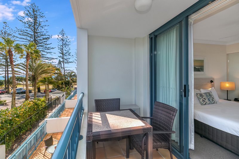 206/99 Griffith Street, Coolangatta QLD 4225