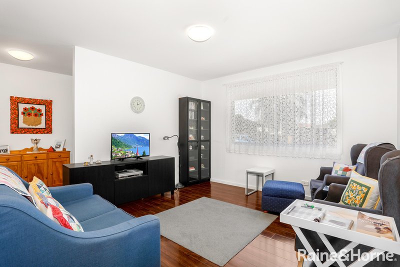 Photo - 206a Carpenter Street, St Marys NSW 2760 - Image 3