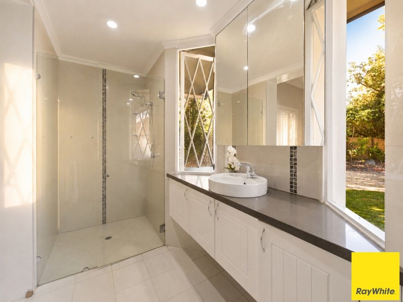 Photo - 207-215 Bruce Highway, Edmonton QLD 4869 - Image 18