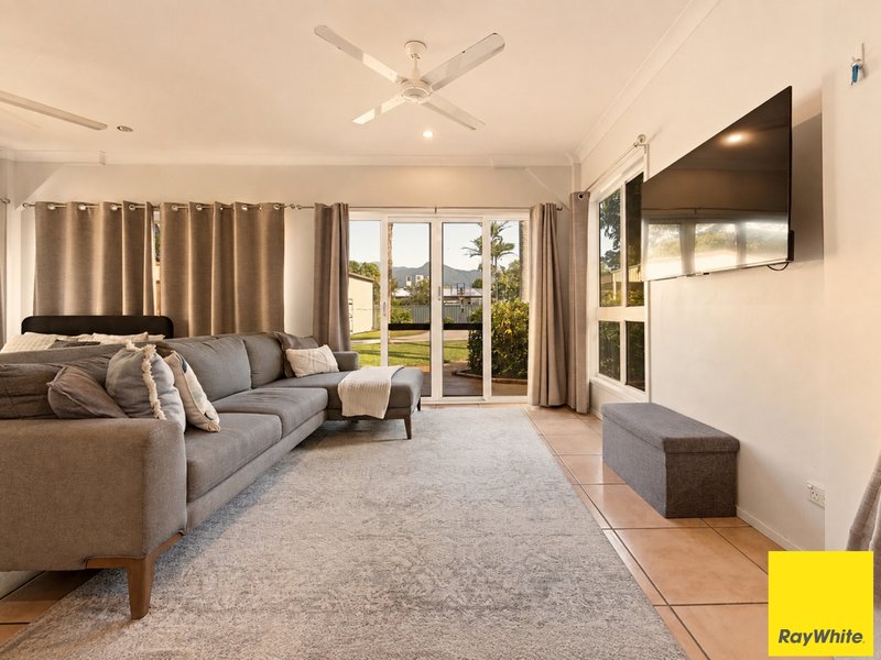 Photo - 207-215 Bruce Highway, Edmonton QLD 4869 - Image 27