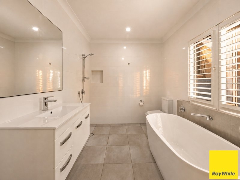 Photo - 207-215 Bruce Highway, Edmonton QLD 4869 - Image 29