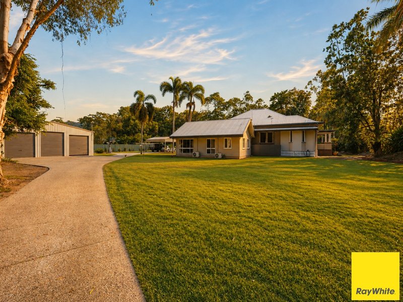 Photo - 207-215 Bruce Highway, Edmonton QLD 4869 - Image 30