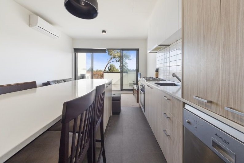 Photo - 207 / 55 Oleander Drive, Mill Park VIC 3082 - Image 2