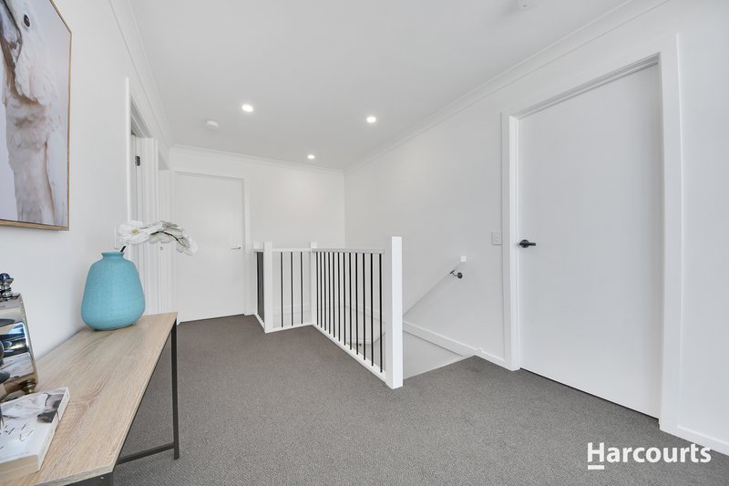 Photo - 20/7 Annette Court, Endeavour Hills VIC 3802 - Image 10