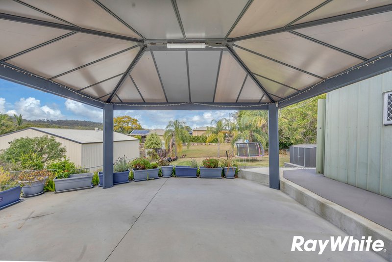 Photo - 207 Blackstone Road, Silkstone QLD 4304 - Image 14
