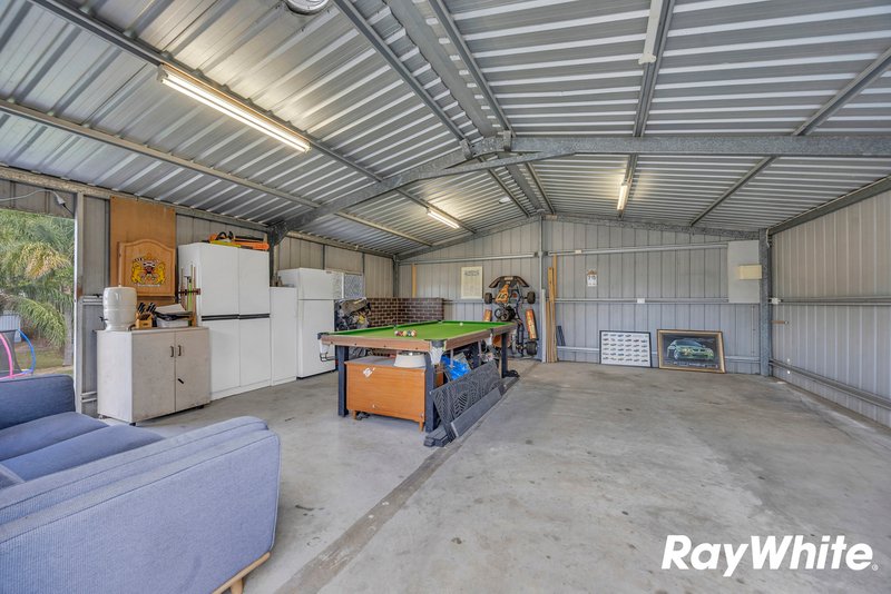 Photo - 207 Blackstone Road, Silkstone QLD 4304 - Image 15