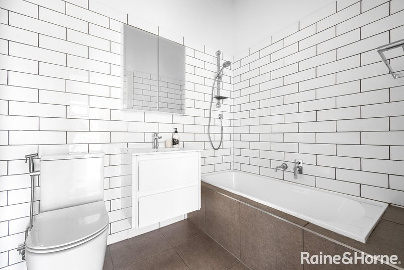 Photo - 207 Illawarra Road, Marrickville NSW 2204 - Image 8