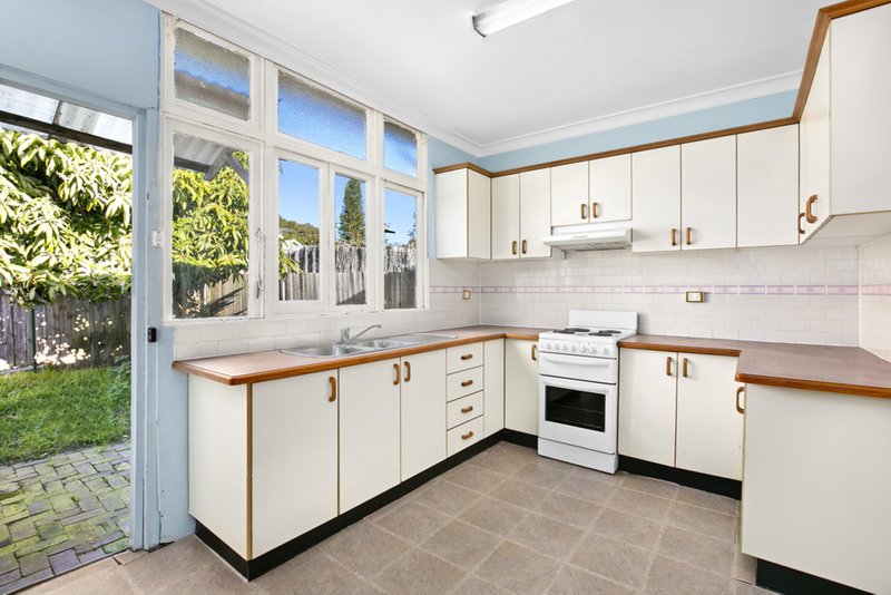 Photo - 207 Illawarra Road, Marrickville NSW 2204 - Image 3