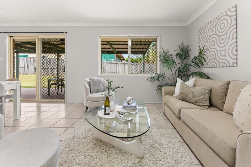 Photo - 207 Logan Street, Eagleby QLD 4207 - Image 12