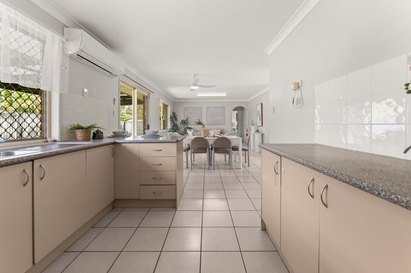 Photo - 207 Logan Street, Eagleby QLD 4207 - Image 13