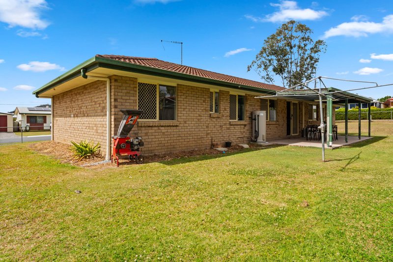Photo - 207 Logan Street, Eagleby QLD 4207 - Image 23