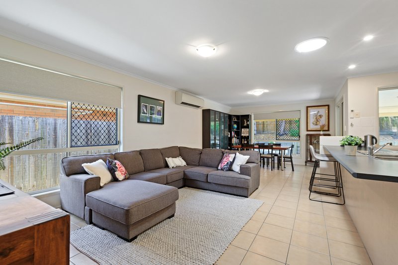 Photo - 207 Ness Road, Salisbury QLD 4107 - Image 3