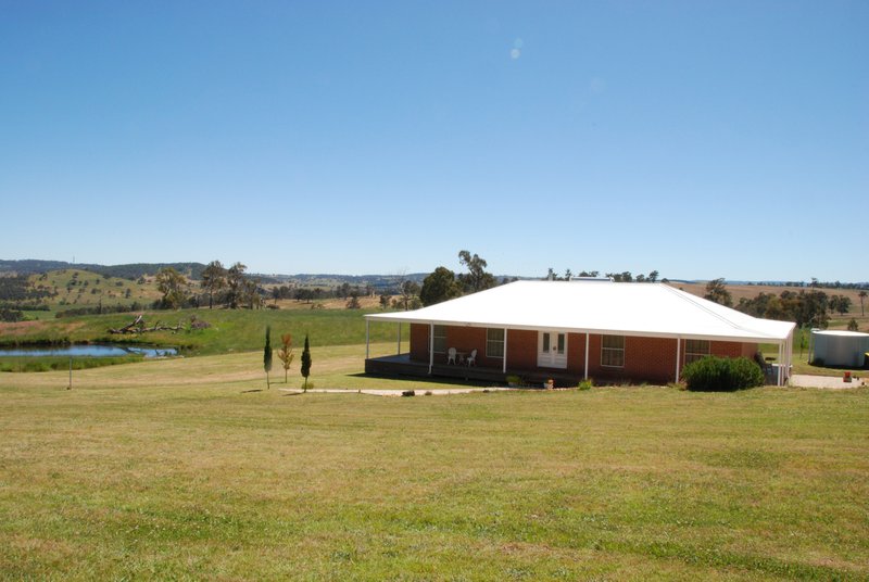 207 Oxley Drive, Walcha NSW 2354