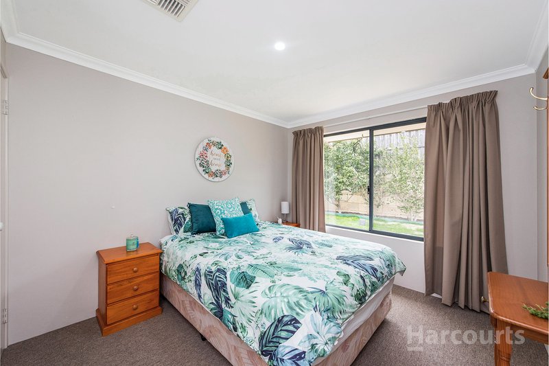 Photo - 207 Peelwood Parade, Halls Head WA 6210 - Image 18