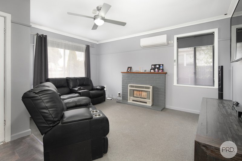 Photo - 207 Sutton Street, Redan VIC 3350 - Image 2