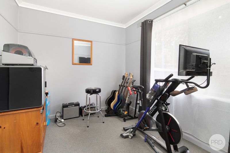 Photo - 207 Sutton Street, Redan VIC 3350 - Image 8