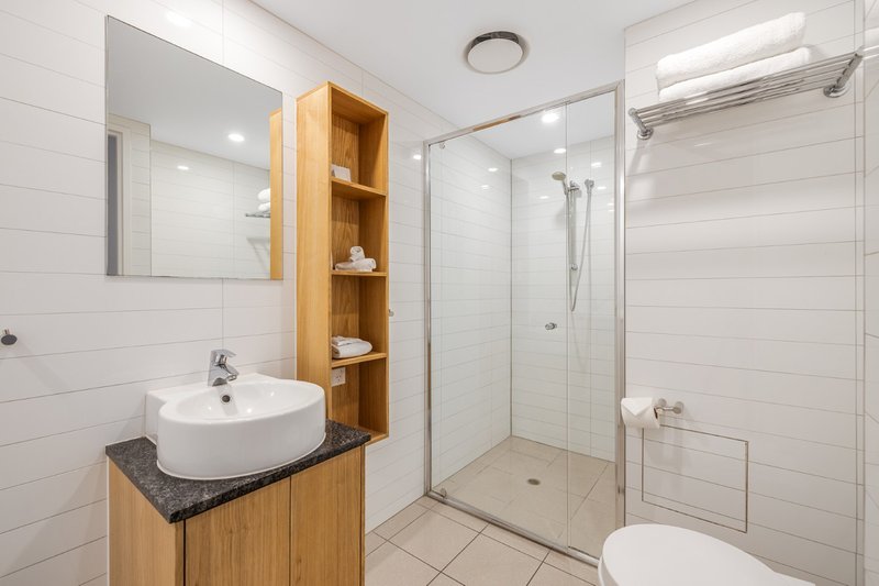 Photo - 207/10 Leeding Terrace, Caloundra QLD 4551 - Image 10