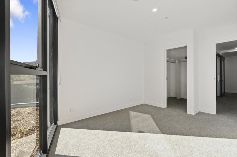 Photo - 207/11 Launceston Street, Phillip ACT 2606 - Image 7