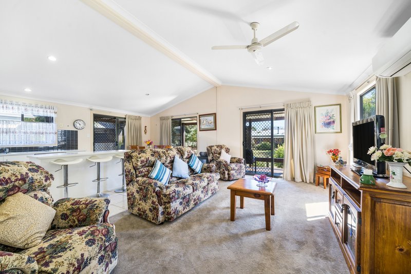 Photo - 207/16 Hassall Street, Esk QLD 4312 - Image 4