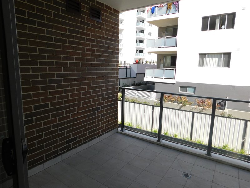 Photo - 207/160 Great Western Highway, Westmead NSW 2145 - Image 3